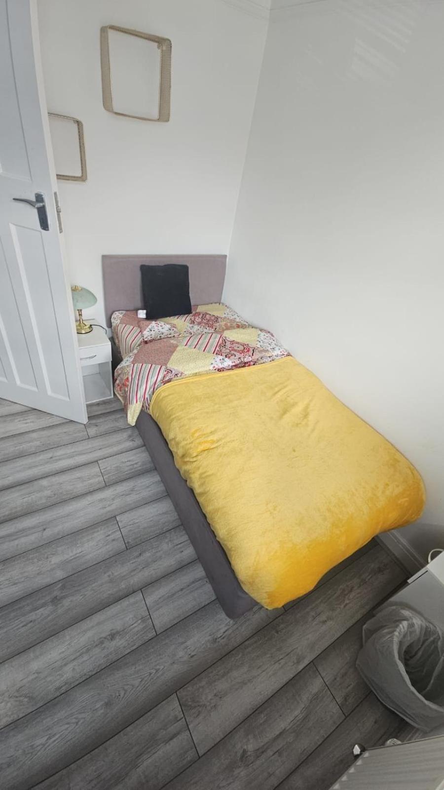 Sariyu Space Luton Hotel Luton  Buitenkant foto